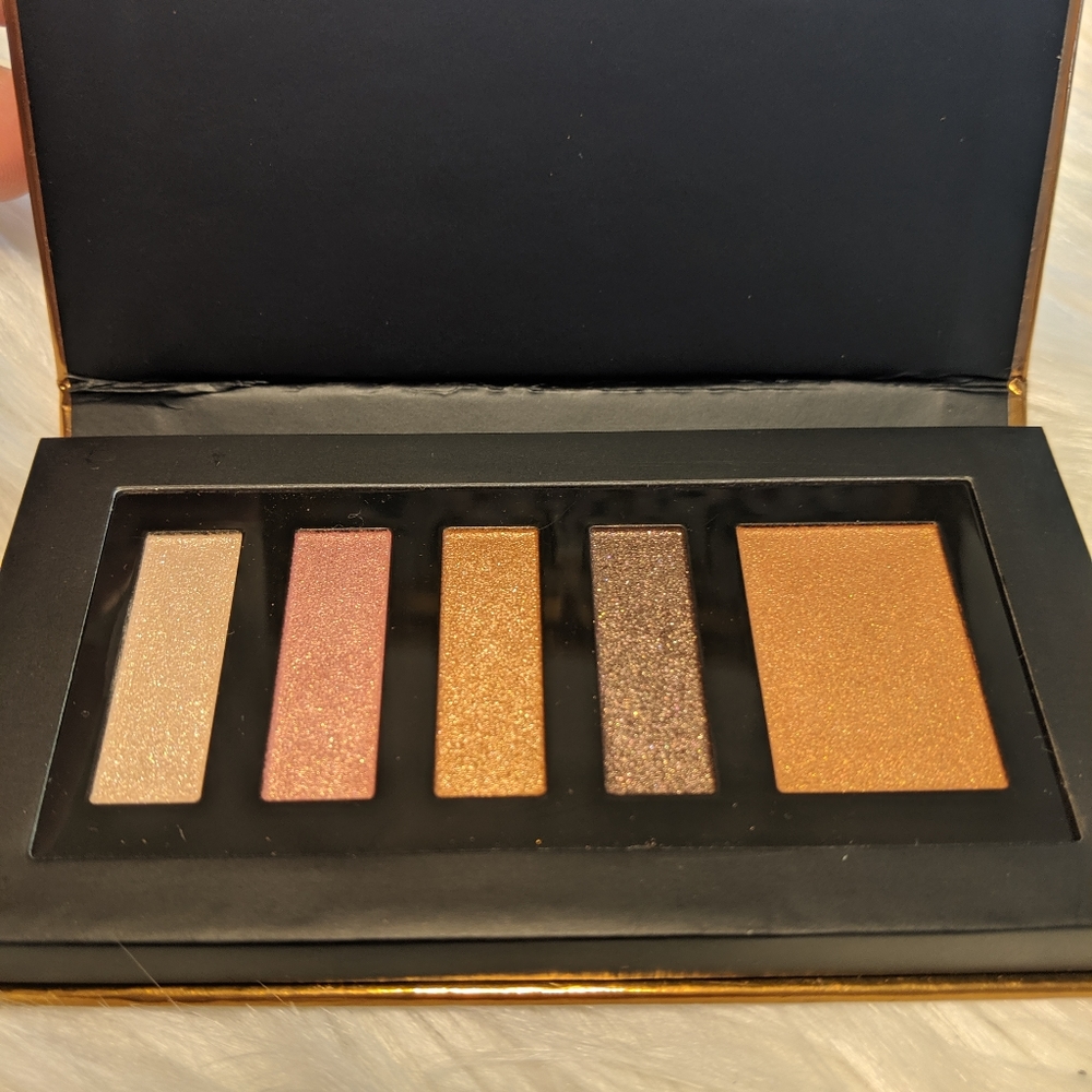 Makeup bundle - Picture 12 of 13